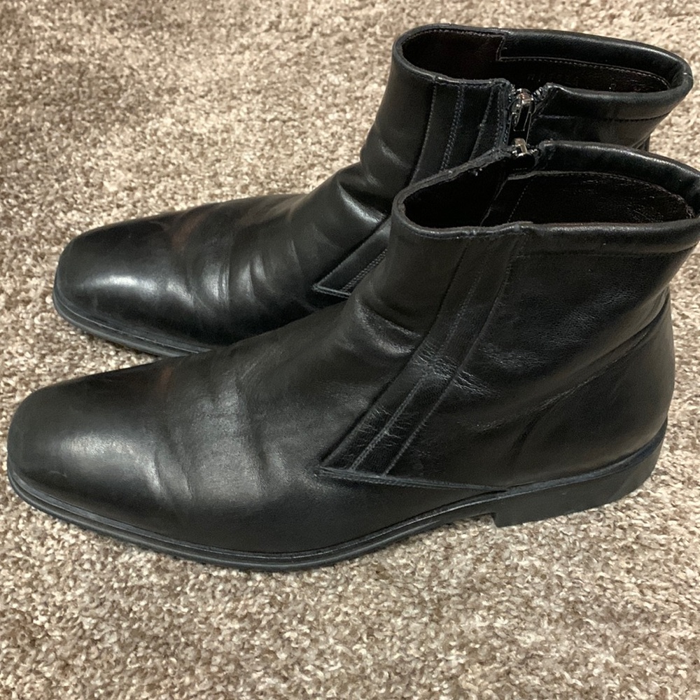 Bruno Magli Black Leather Ankle Boots